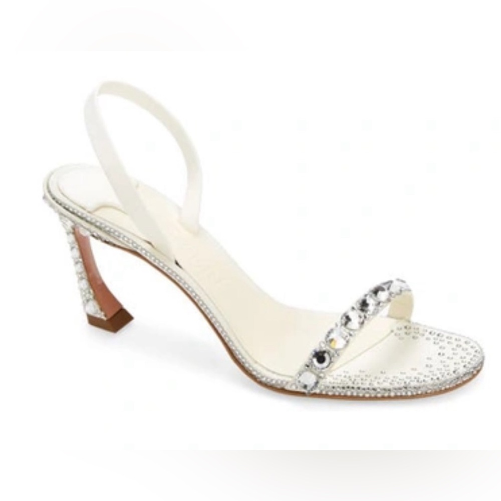 Ginerva Crystal Strap Sandal
Piferi New size 39